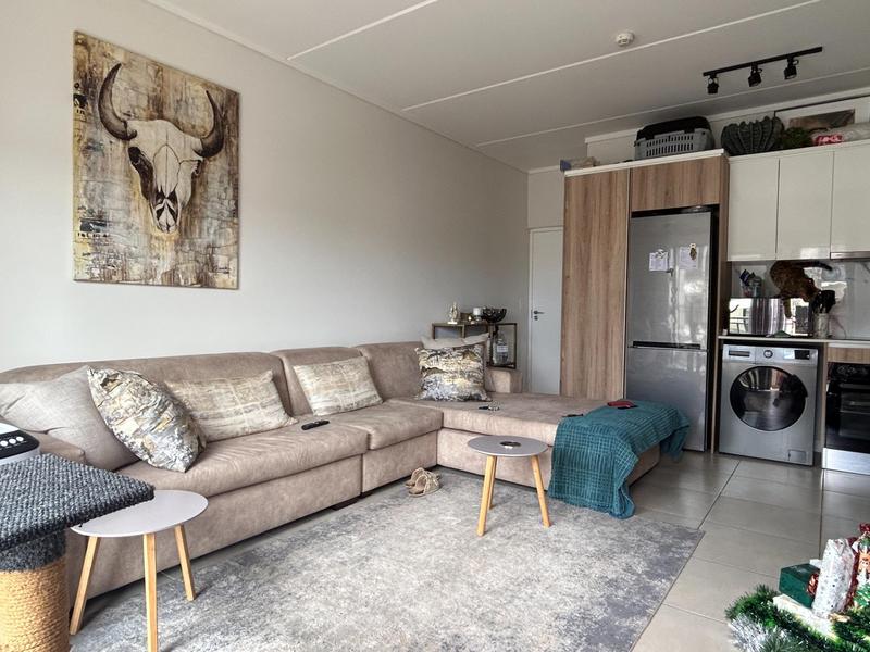 1 Bedroom Property for Sale in Sandown Western Cape
